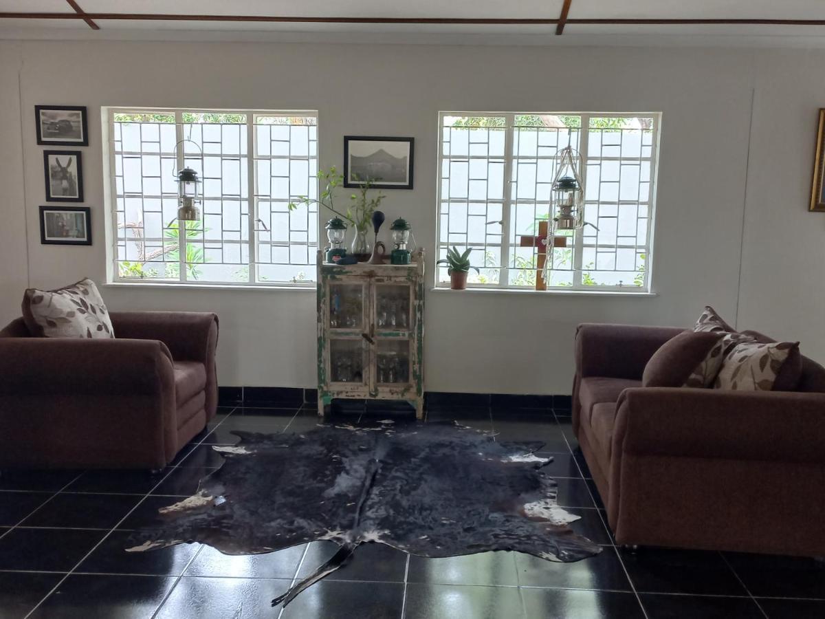 Urban Farm Haus Guesthouse Rundu Εξωτερικό φωτογραφία