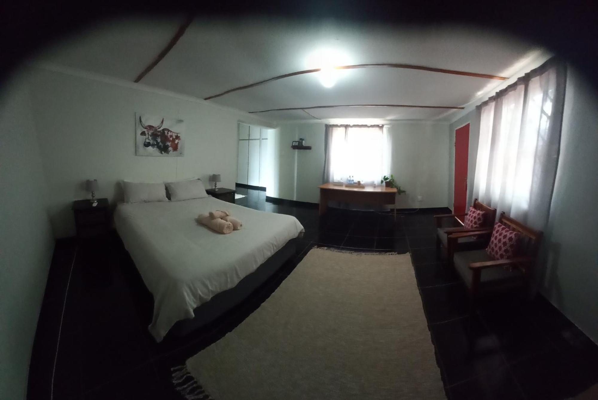 Urban Farm Haus Guesthouse Rundu Δωμάτιο φωτογραφία